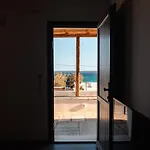 Living Blue Tinos *