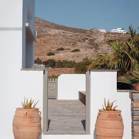 Living Blue Tinos Hotel Kardhianí