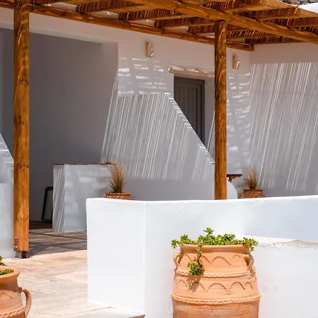 Living Blue Tinos