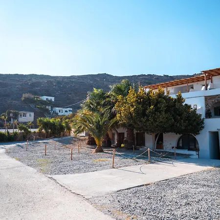 Living Blue Tinos *