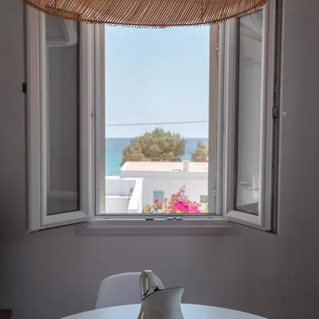Living Blue Tinos
