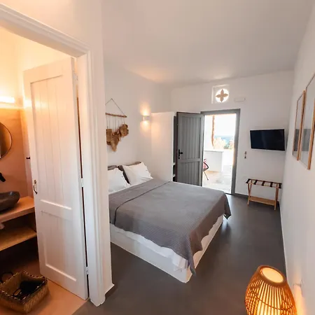 Living Blue Tinos Καρδιανή